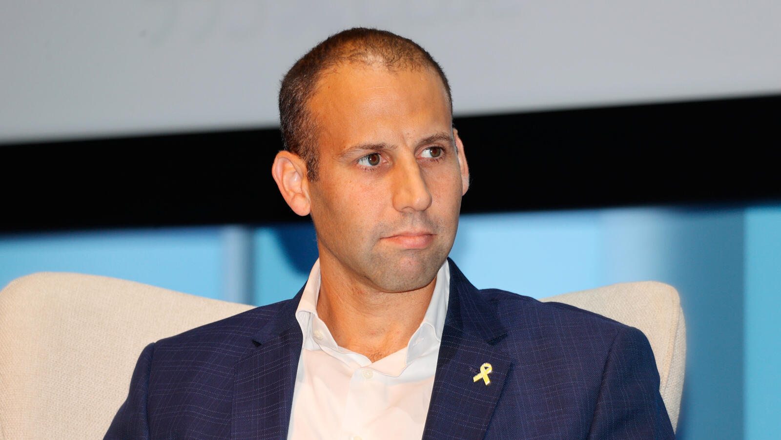 כנס כלכלית לאומית - תומר ראב"ד יו"ר קבוצת בזק בשיחה עם נטע-לי בינשטוק כלכליסט