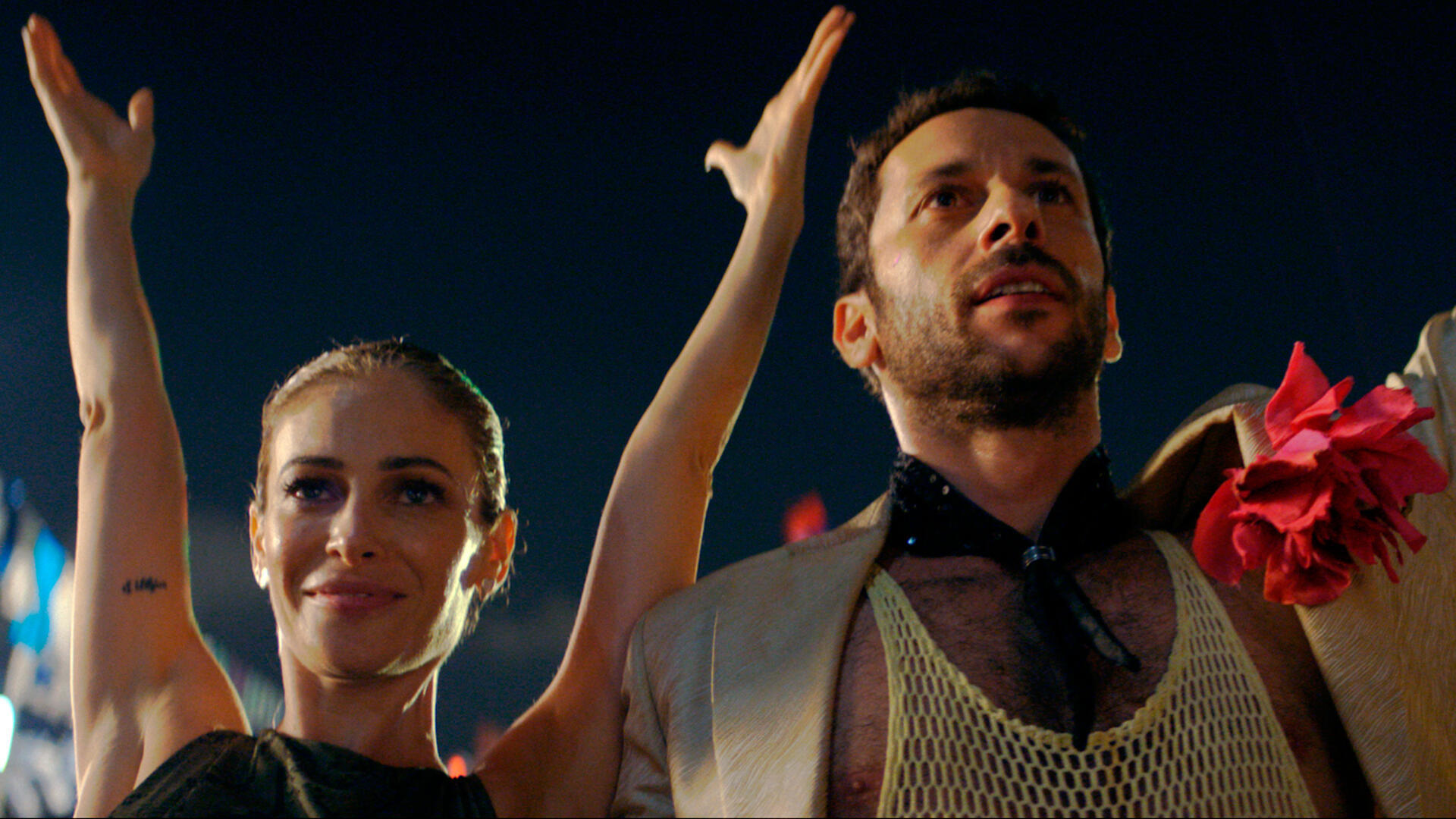 פנאי אריאל ברונז ו אפרת דור ב כן 