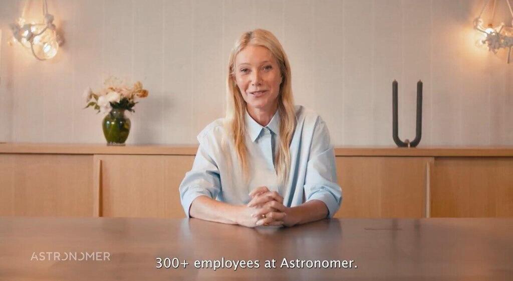 גווינת' פלטרו מתוך הסרטון של אסטרונומר (צילום מתוך הסרטון של אסטרונומר) גווינת' פלטרו מתוך הסרטון של אסטרונומר