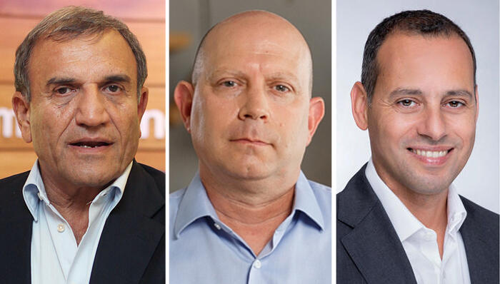 מימין אייל בן סימון מנכ"ל הפניקס גבי ויסמן מנכ"ל נובה ו צדיק בינו בעל השליטה בבנק הבינלאומי