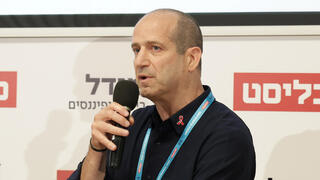 כנס השקעות ופיננסים - רן עוז מנכ"ל ישראכרט 