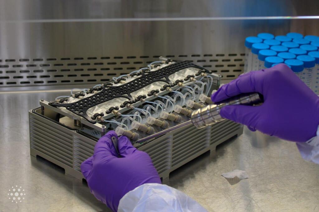 Space lab experiment