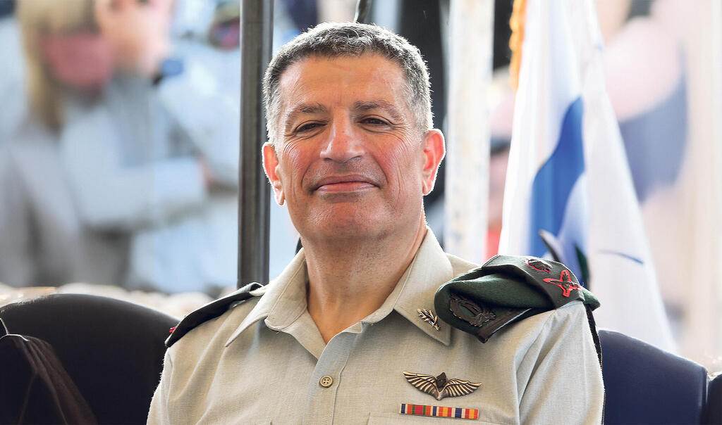 האלוף יואב פולי מרדכי יוצא מתפקידו