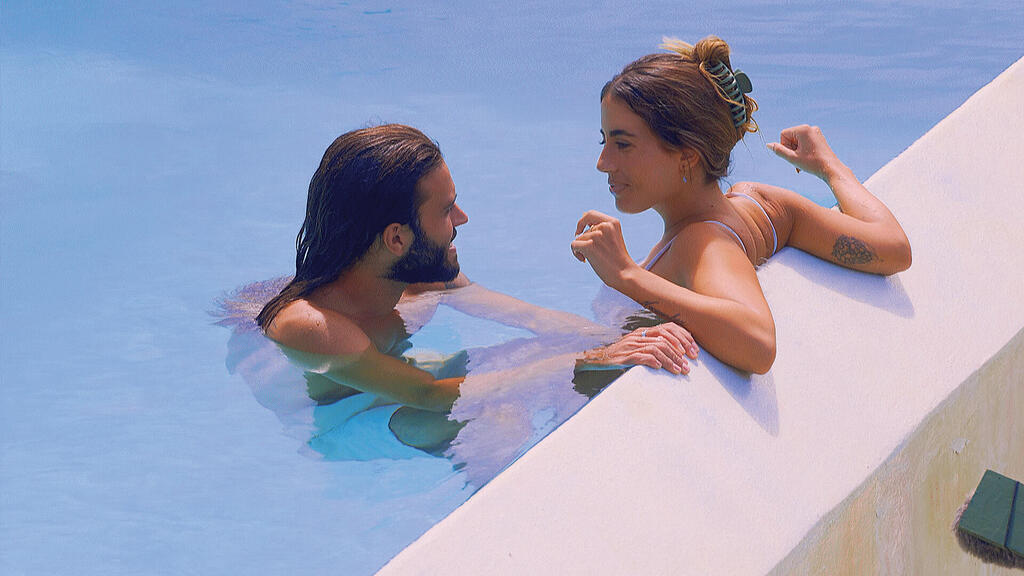 סדרה שביצירתן השתמשו בבינה מלאכותית הריאליטי דיפ פייק לאב פנאי