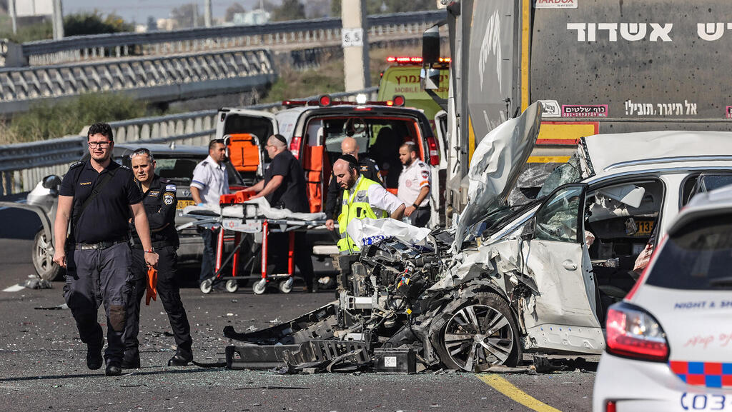 תאונת דרכים קשה במחלף העמקים
