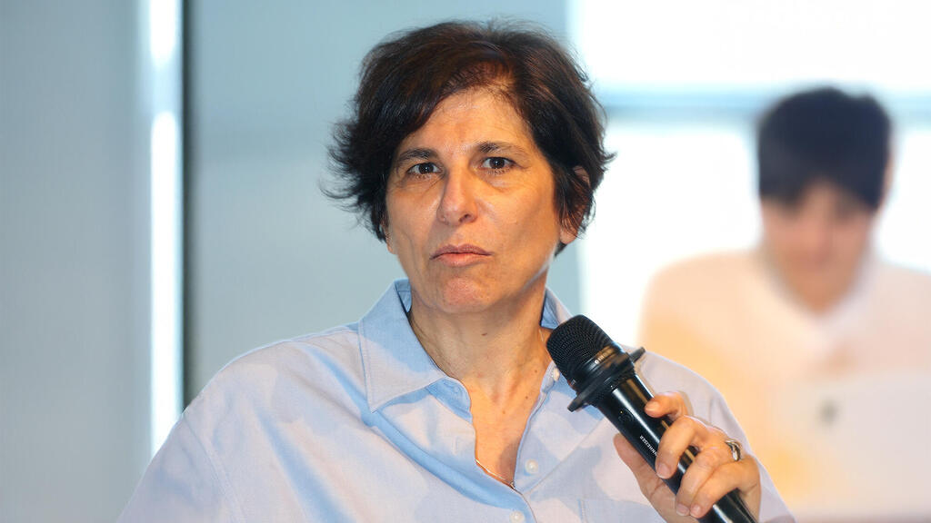 כנס האנרגיה - מיכל כהן הממונה על התחרות