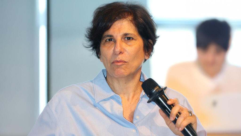 כנס האנרגיה - מיכל כהן הממונה על התחרות