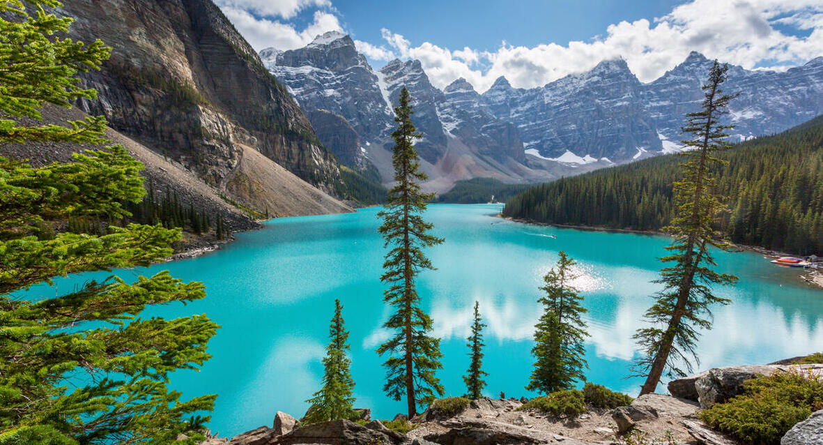 פוטו העמקים היפים בעולם קנדה Valley of the Ten Peaks