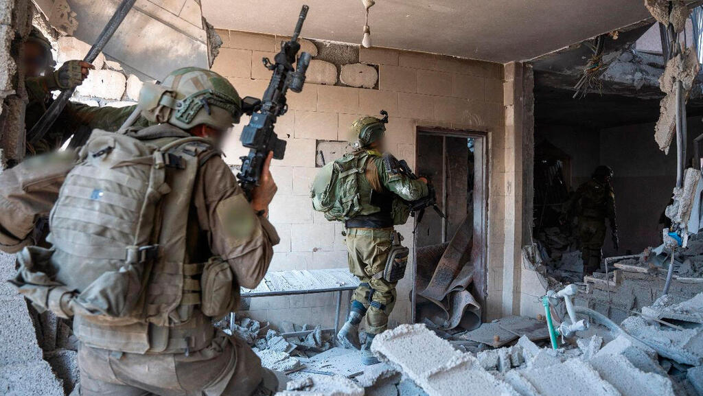 כוחות צה"ל בעזה (צילום: דובר צה"ל) כוחות צה"ל ברצועת עזה חיילים שחוקים