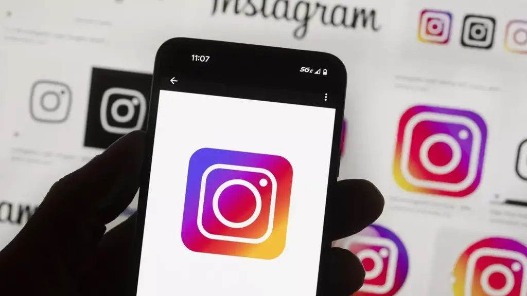 מסך אינסטגרם של מטא (צילום: Michael Dwyer / AP) מסך אינסטגרם של מטא