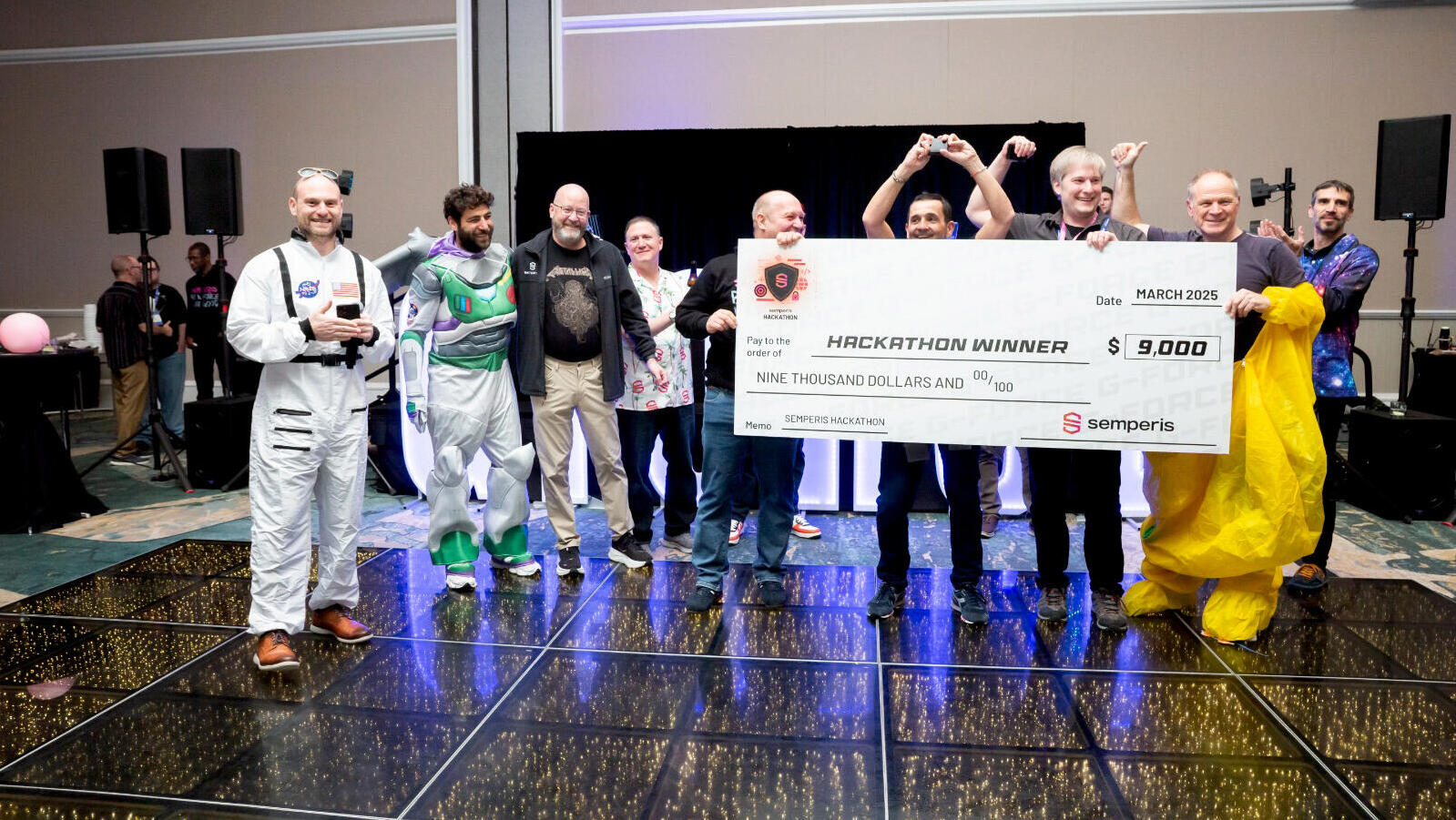 האקתון סמפריס