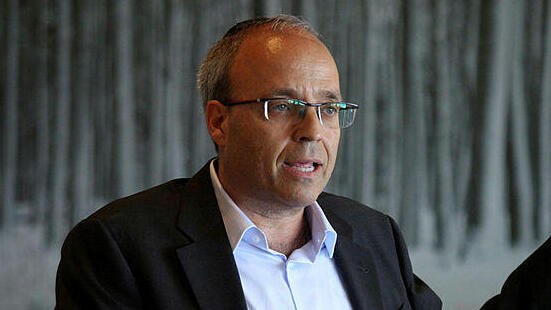 אברהם נובוגרוצקי