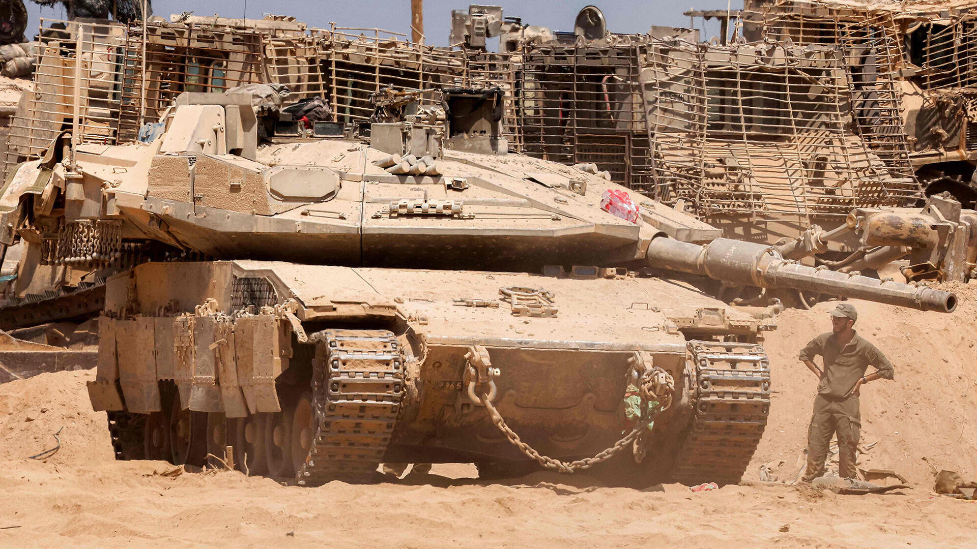 טנק מרכבה ב עזה בעל מנוע גרמני