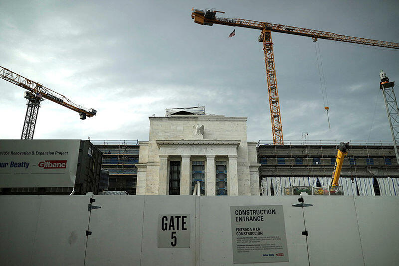 בניין ה פדרל ריזרב ב וושינגטון די.סי שעובר שיפוץ 2 אוגוסט 2025