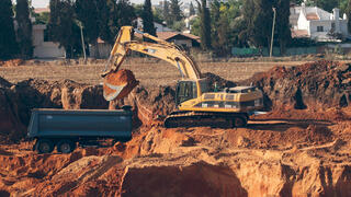 עבודות עפר לסלילת כבישים בשרון