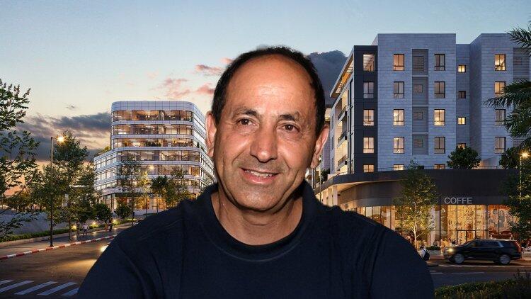 רמי לוי על רקע הדמיה של הפרויקט בראש העין (צילומים: V5 אדריכלים, דוד אזגורי, ויקימדיה)) רמי לוי על רקע הדמיה של הפרויקט בראש העין