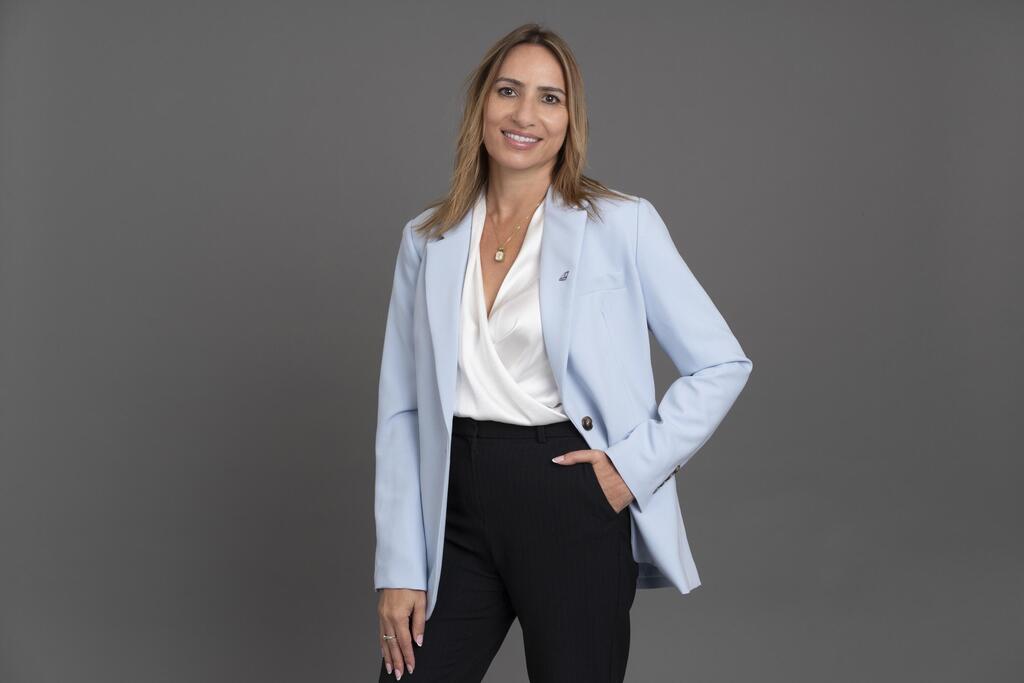 מגזין 100 משפיעים ומשפיעות 2025 דינה בן טל גננסיה מנכ"לית אל על 