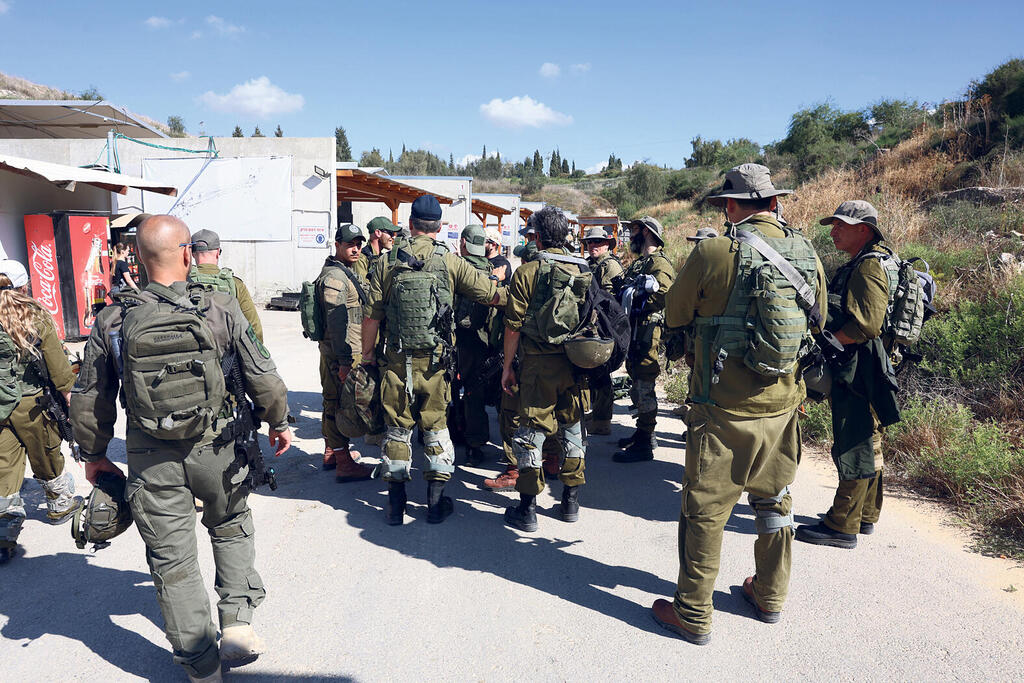 חיילים חיילי מילואים באימון