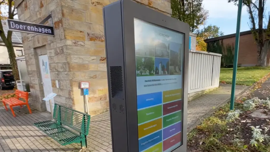 העיר הכי חכמה בעולם אטלן Etteln לוח דיגיטלי ציבורי