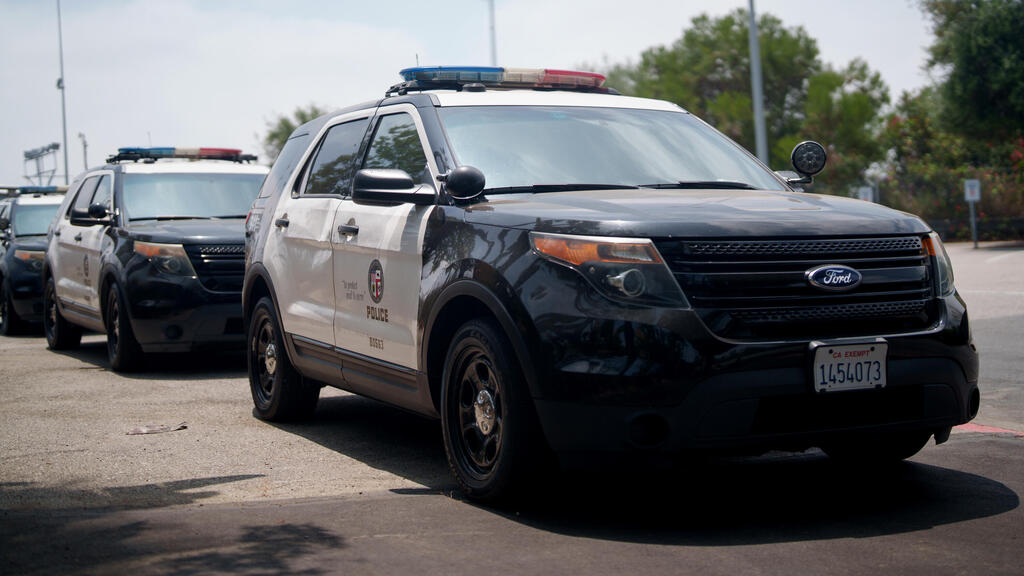 מכוניות משטרה ב קליפורניה ארה"ב