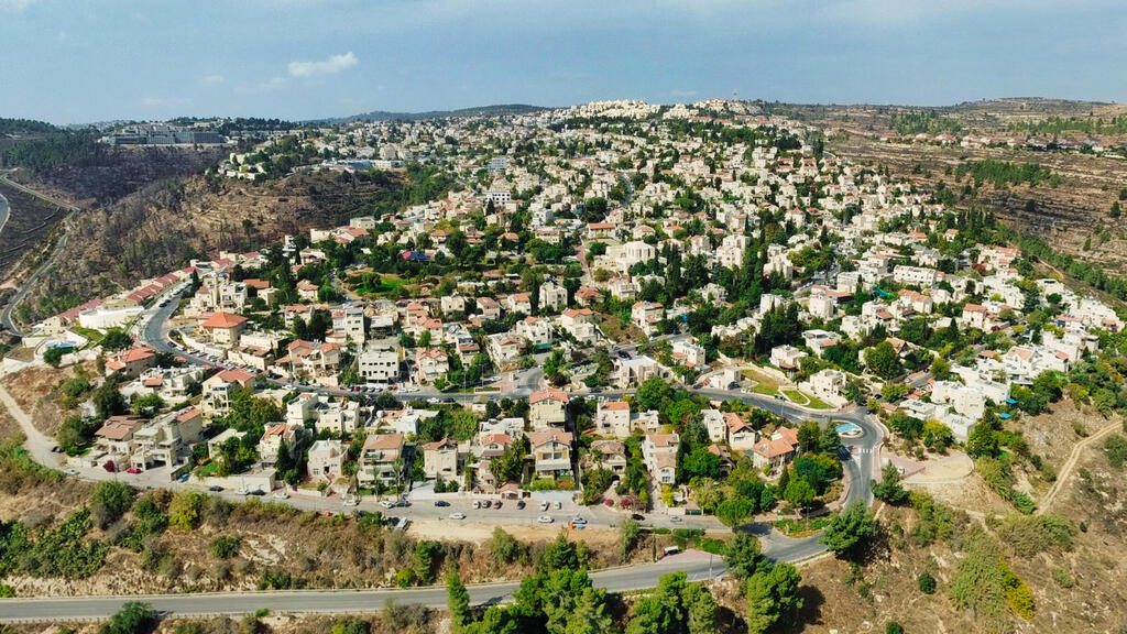 מבשרת ציון (צילום: חגי אגמון-שניר, ויקימדיה) מבשרת ציון