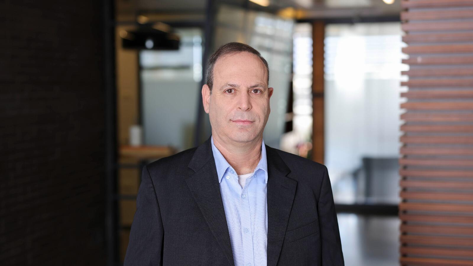 ד"ר אייל ברסלר ע"ד ועורך פטנטים משרד עמית פולק מטלון