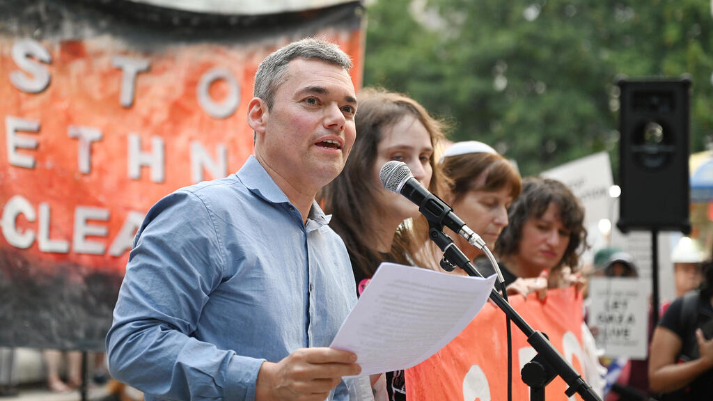 הוגה אמריקאי פיטר ביינרט פנאי