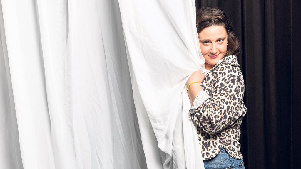 פנאי כרמל נצר שחקנית