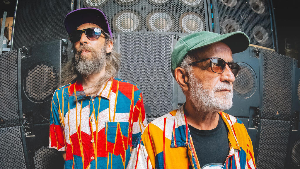  אהוד בנאי ו בנו הנדלר פנאי