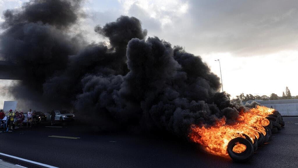 שריפת צמיגים 26.8.25