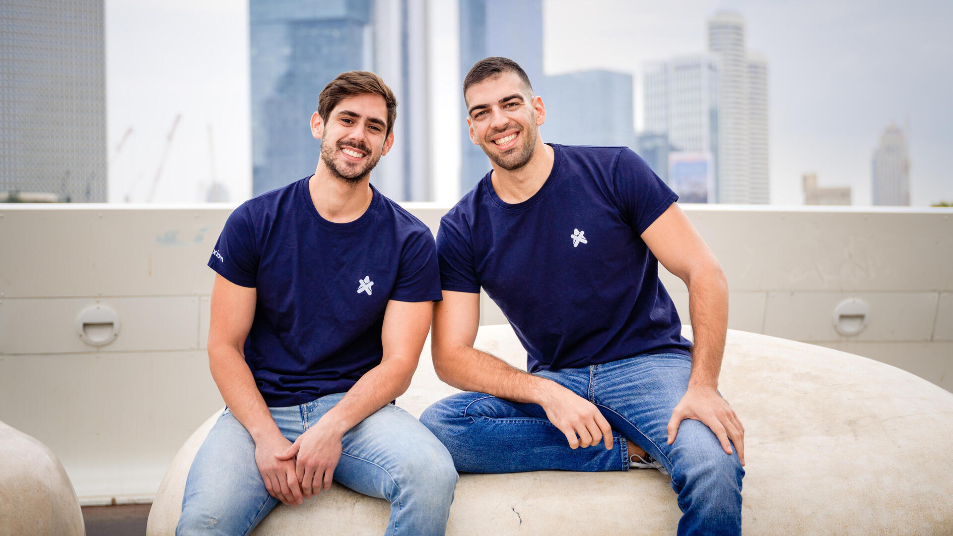 מייסדי AXIOM אקסיום מימין איתי מסיקה ואילן דרדיק