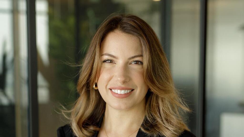 Danielle Ardon Baratz (Photo: Omer HaCohen) Danielle Ardon Baratz Red