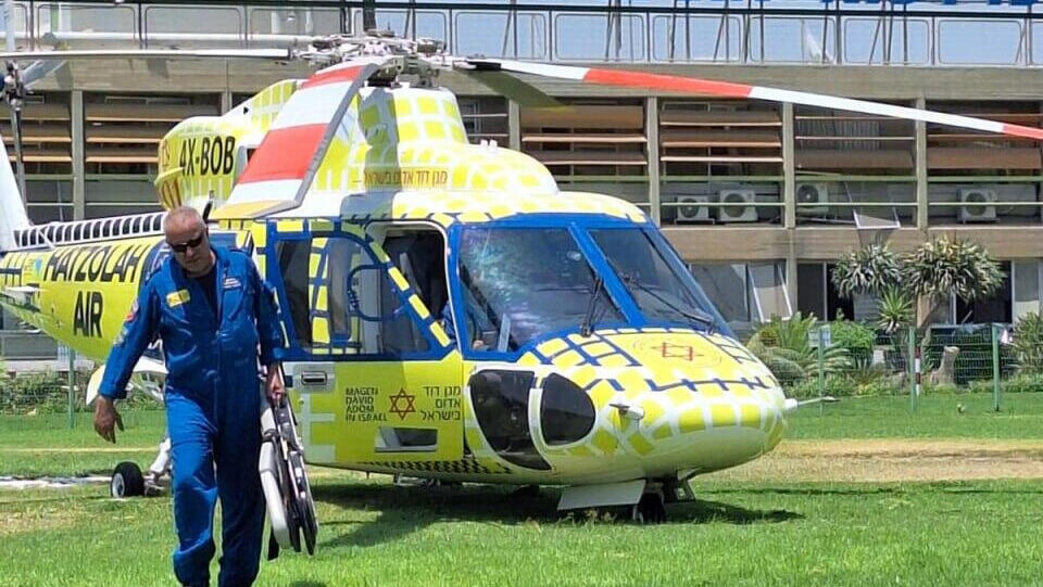 מסוק מדא מד"א מגן דוד אדום