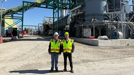 Jeff McMahon, Managing Director of Freepoint Eco-Systems (left), and Tal Cohen, CEO of Plastic Back (right)