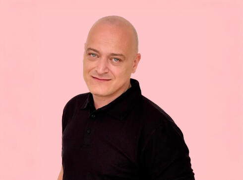 Ariel Utnik, Seemore Data  