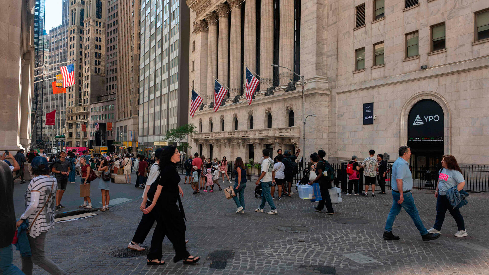 וול סטריט מנהטן שוק הפנסיה האמריקאי נפתח להשקעות פרטיות