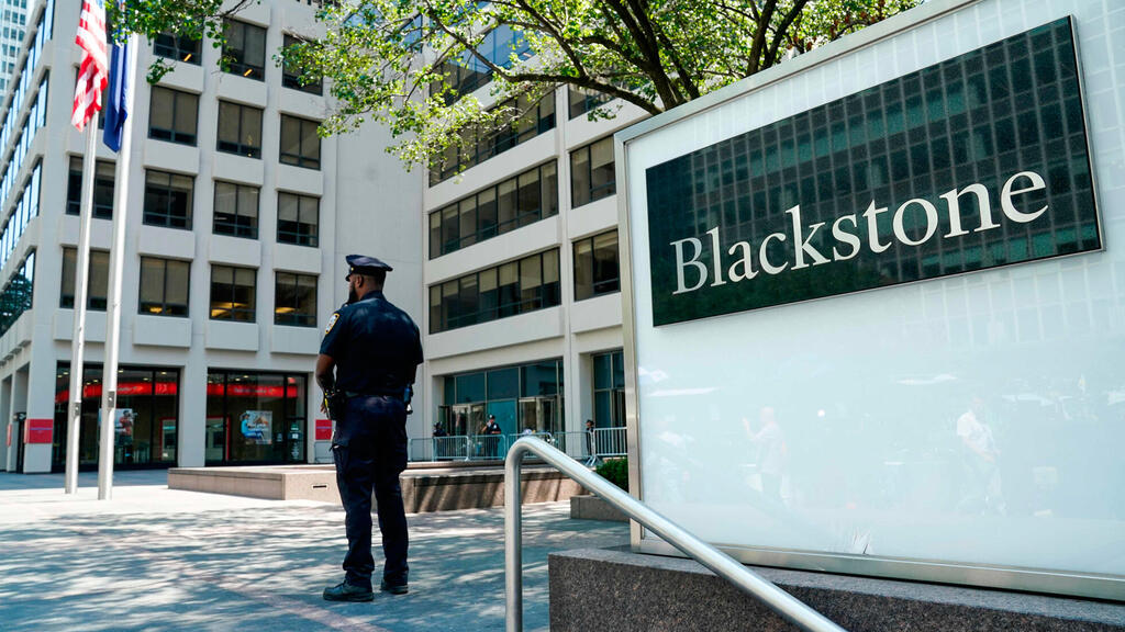 מטה בלקסטון ניו יורק