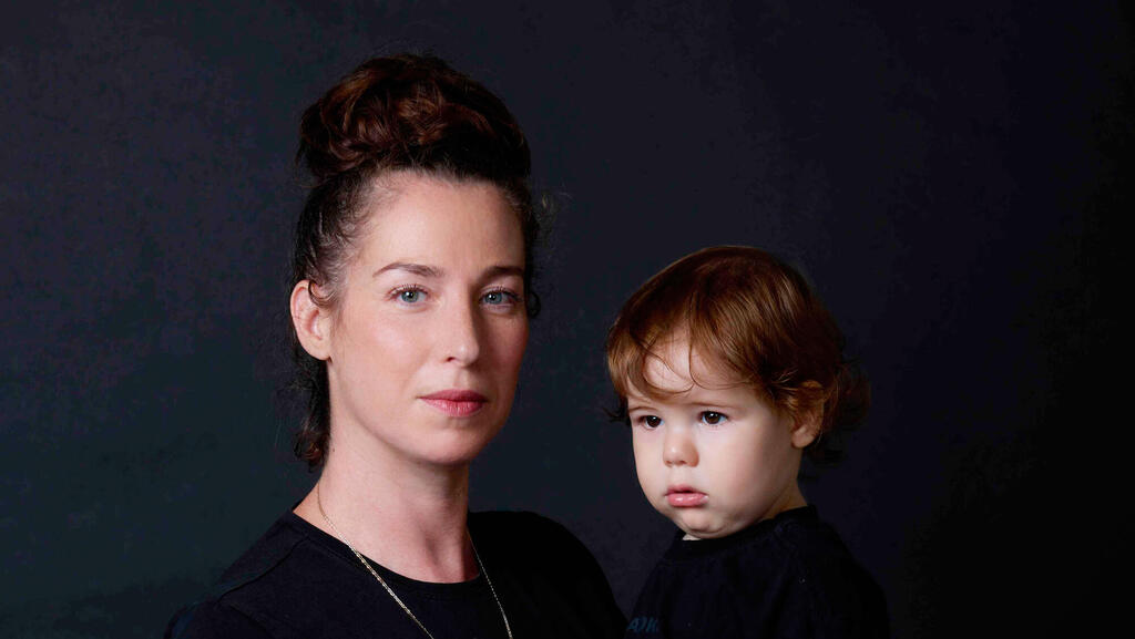 מיכל בוטון בקמפיין קום איל פו נגד הרעבה בעזה (צילום: ינאי יחיאל) מיכל בוטון קמפיין קום איל פו נגד הרעבה ב עזה