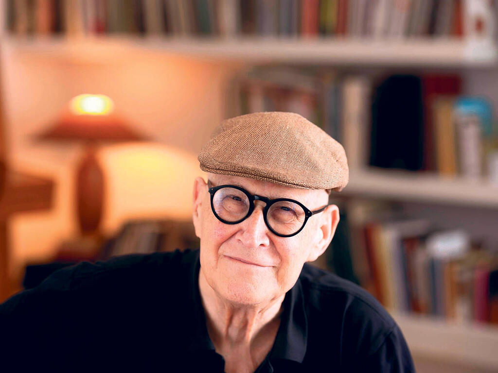 פנאי שבתאי ספר