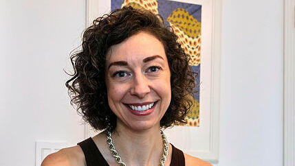 הסופרת אנדריאה ברץ 2