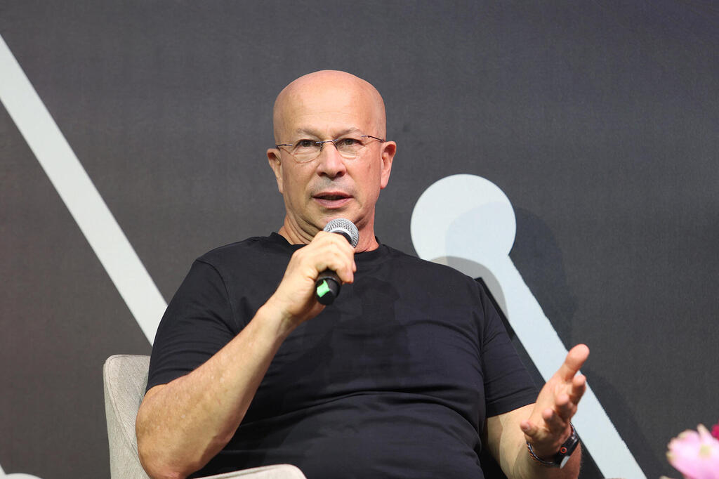 כנס AI - יובל טל יזם מייסד ונשיא Payoneer ומנכ"ל ומייסד Linguana