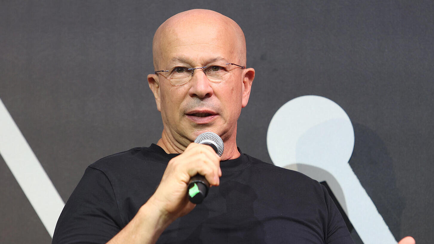 כנס AI - יובל טל יזם מייסד ונשיא Payoneer ומנכ"ל ומייסד Linguana