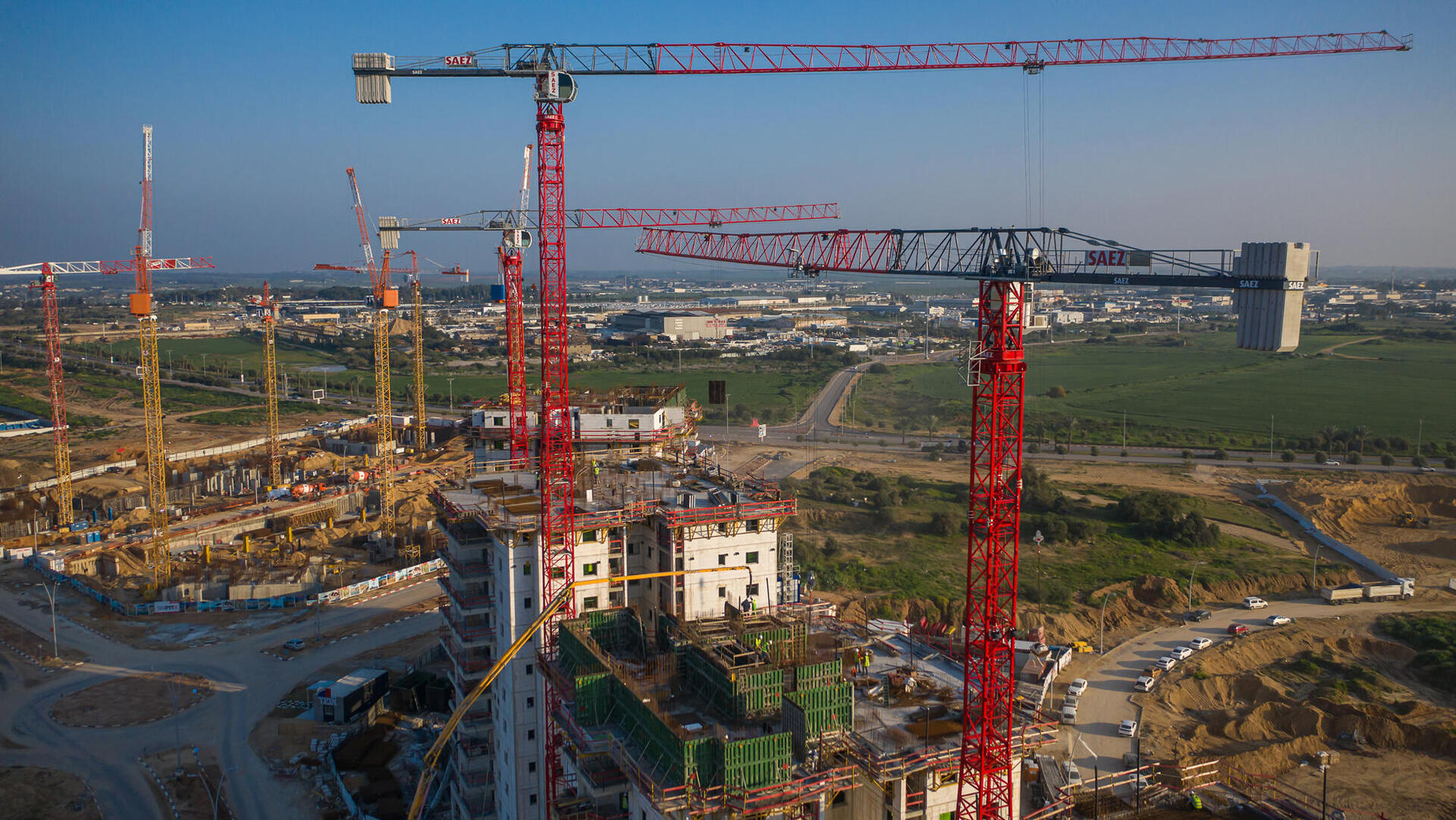 בנייה אשקלון עיר היין 