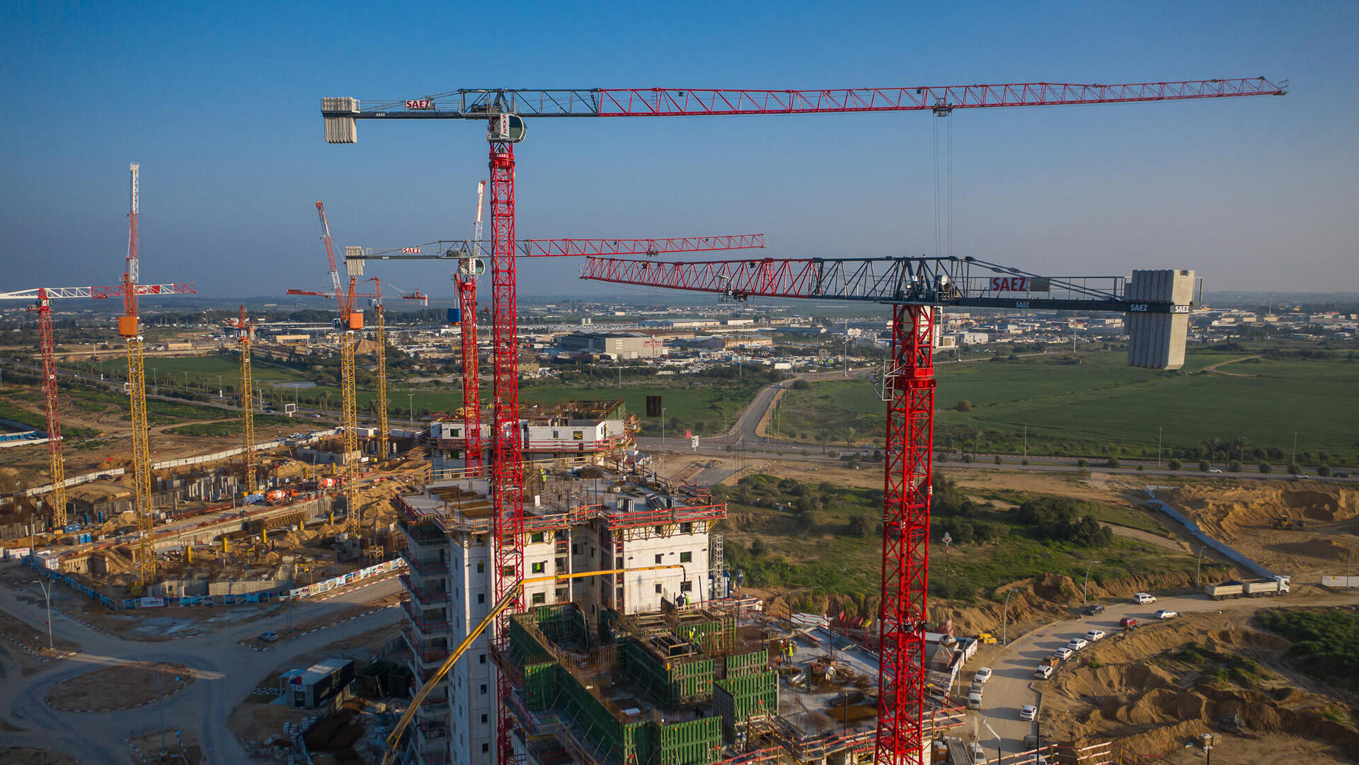 בנייה אשקלון עיר היין 