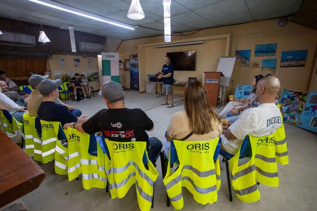 אוריס: מותג השעונים שהפך התמחות מכנית לאסטרטגיה מנצחת