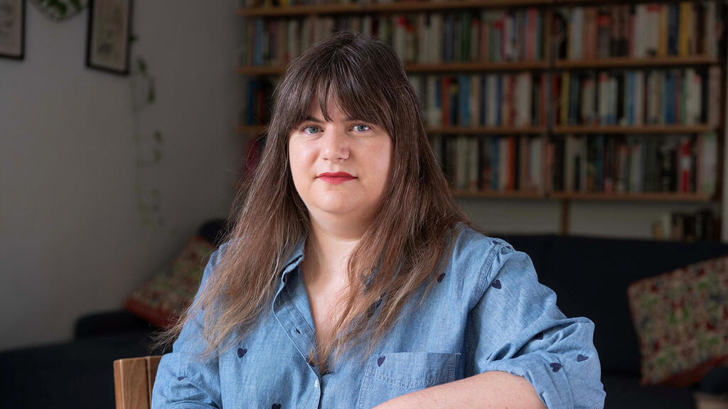 הסופרת מיכל פיטובסקי פנאי