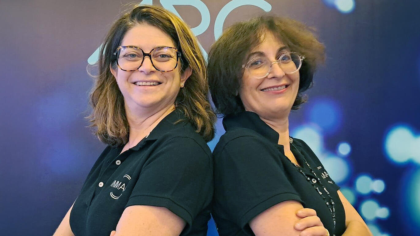 מימין ביאטריס שאמלה מנכ"לית ומייסדת שותפה וד"ר נדיה פריזנט מנהלת רפואית ומייסדת שותפה -  חברת IMMA Health