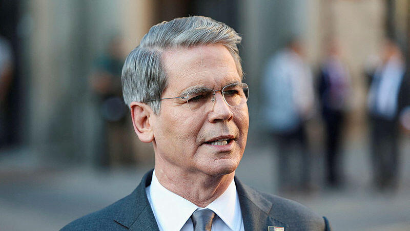 שר האוצר של ארה"ב סקוט בסנט 2 בשיחות הסחר עם סין במדריד 15.9.25