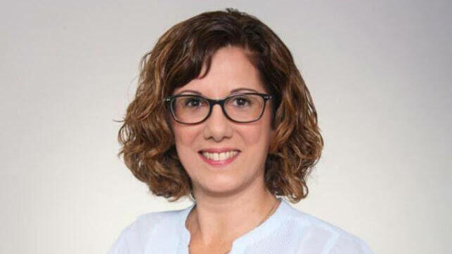 פרי לוי, מלווה חברות, מרצה ומנחה סדנאות בתחום חוויית לקוח ודאטה בדיגיטל