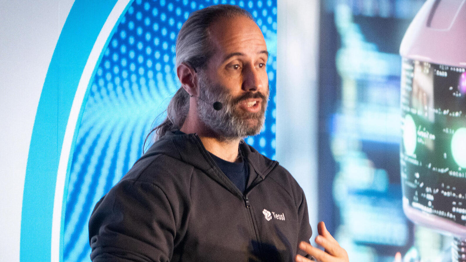 ועידת לונדון 2025-  גיא פודחרני מייסד ומנכ"ל Tessl מייסד Snyk